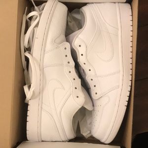 AIR JORDAN 1 LOW 100% Authentic